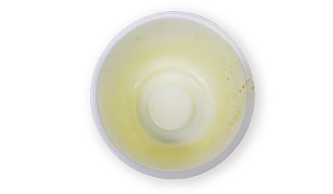 多少汚れの残っている容器の写真